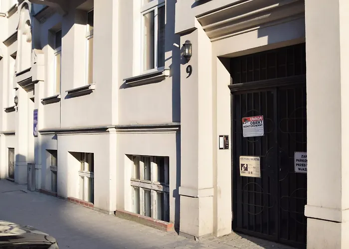 Апартаменты Vintage Grey Mtp Sala Ziemi Stare Zoo *